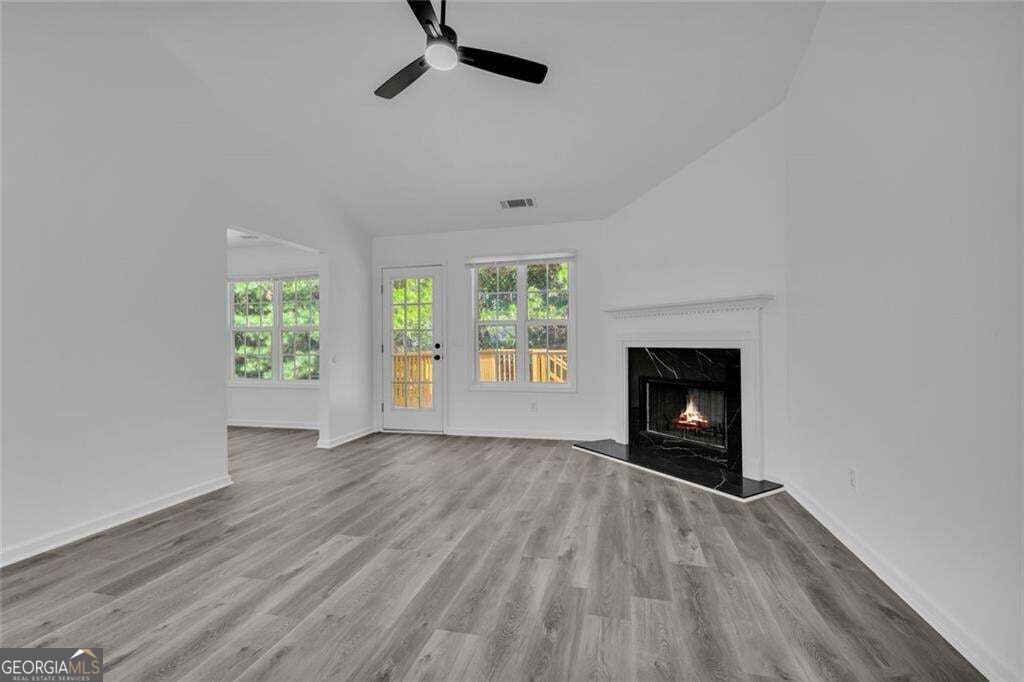 145 Clover Valley Drive Property Photo 5