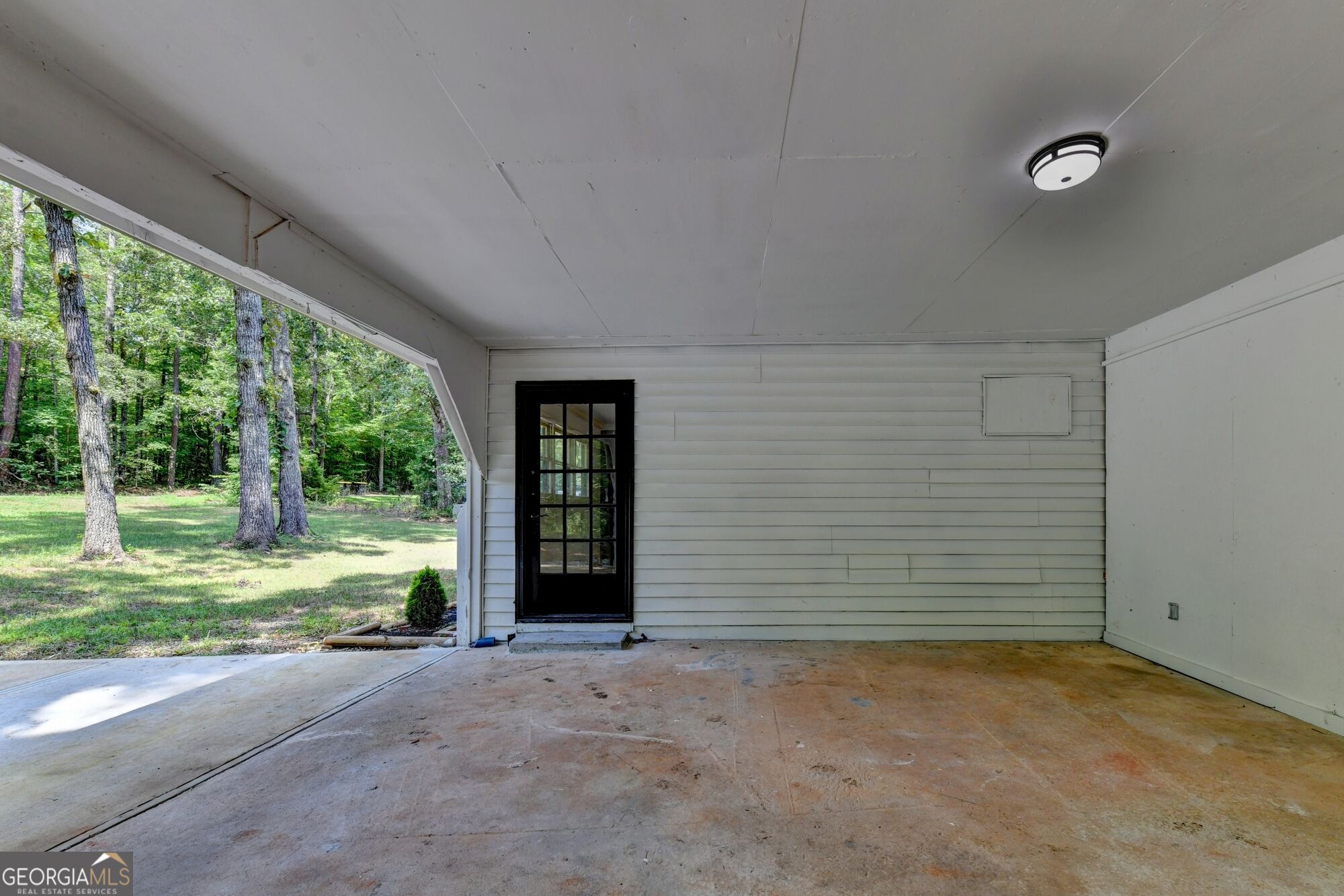 420 Argus Drive Property Photo 4