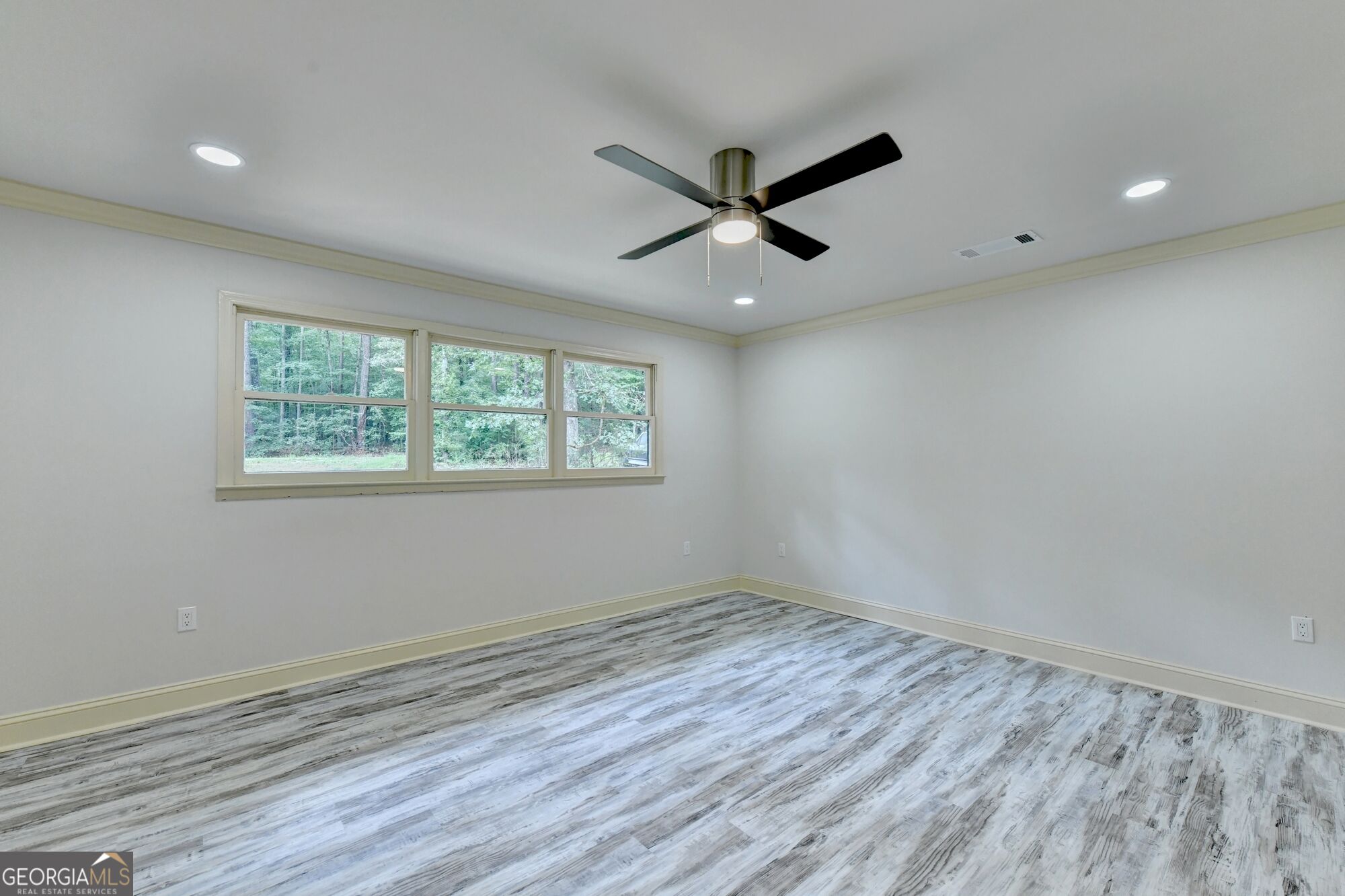 420 Argus Drive Property Photo 41
