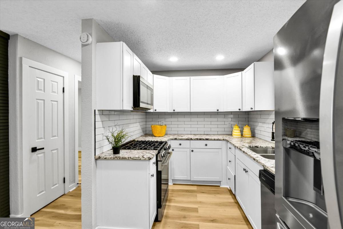 662 Melrose Drive Property Photo 4
