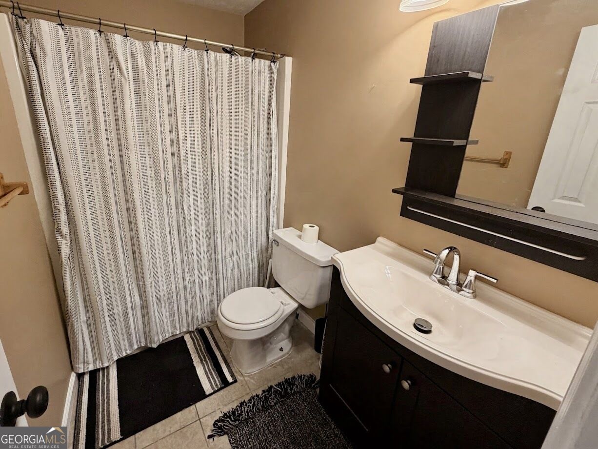 4135 Wildridge Drive Property Photo 11