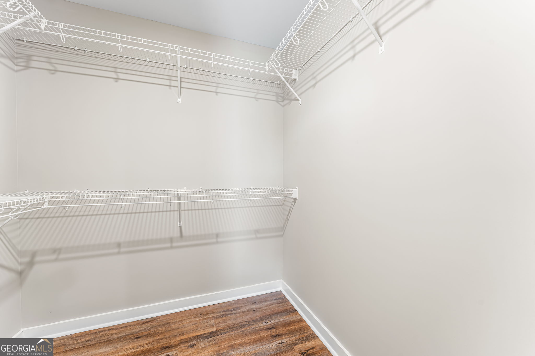 208 Shasta Drive Property Photo 18