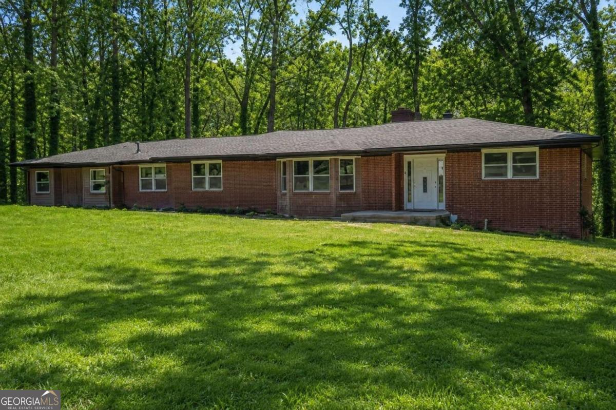 3042 Peek Road Nw Property Photo 1