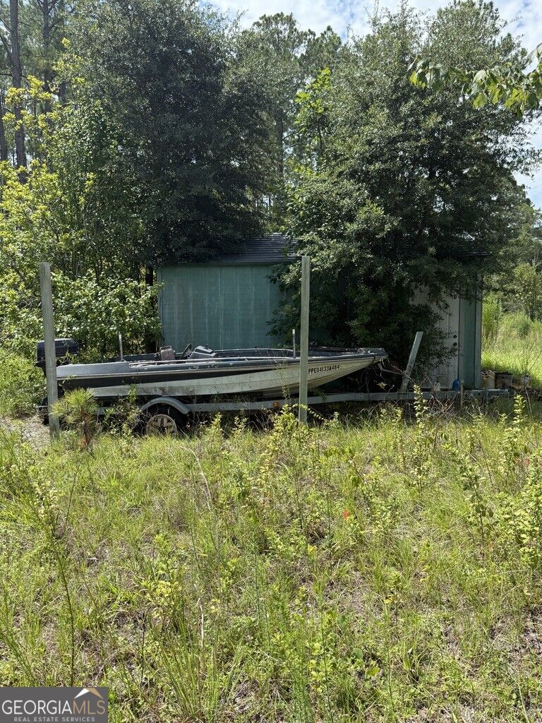896 Farm Road Property Photo 15