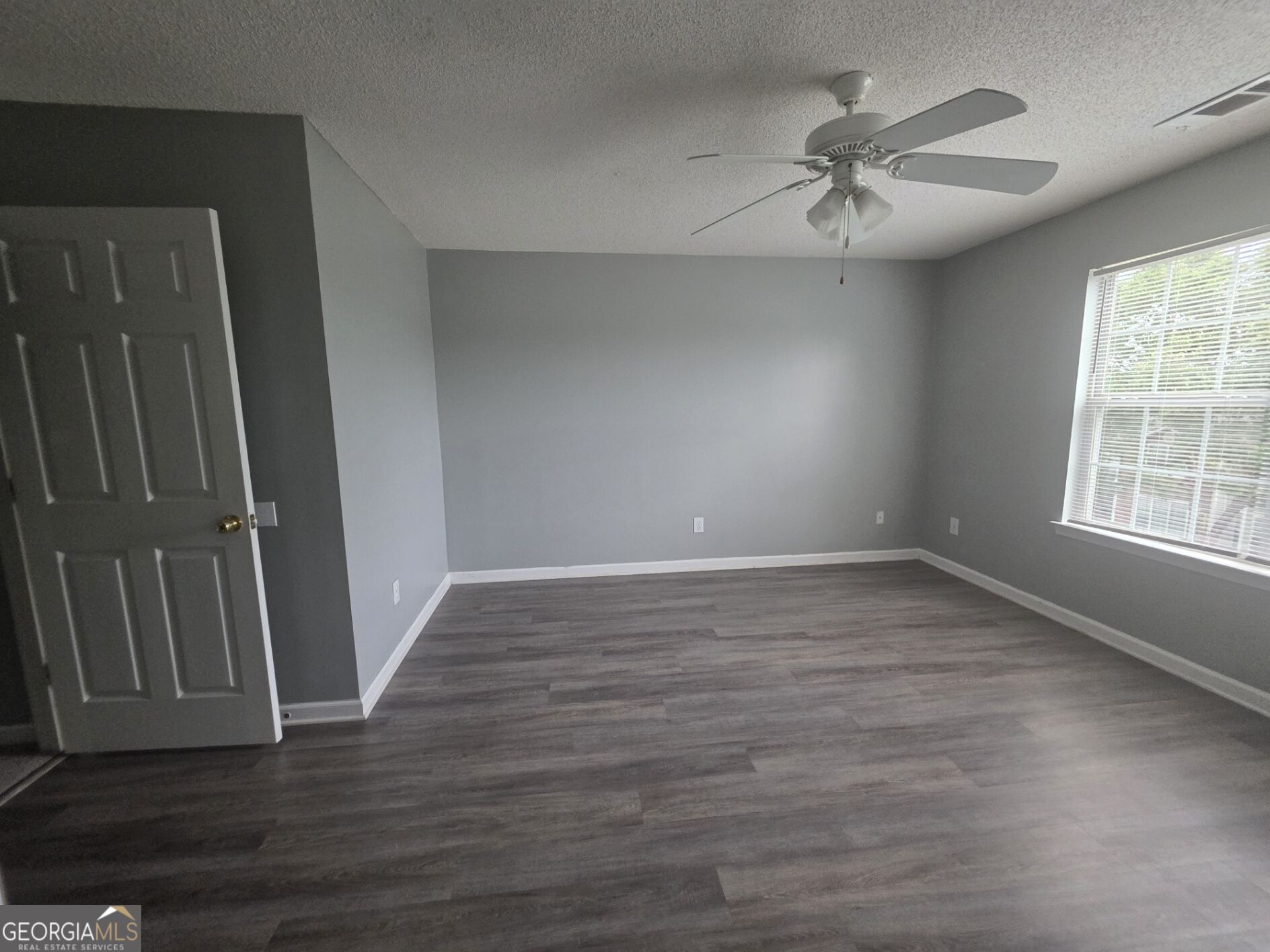 132 Hawkeye Lane Property Photo 14