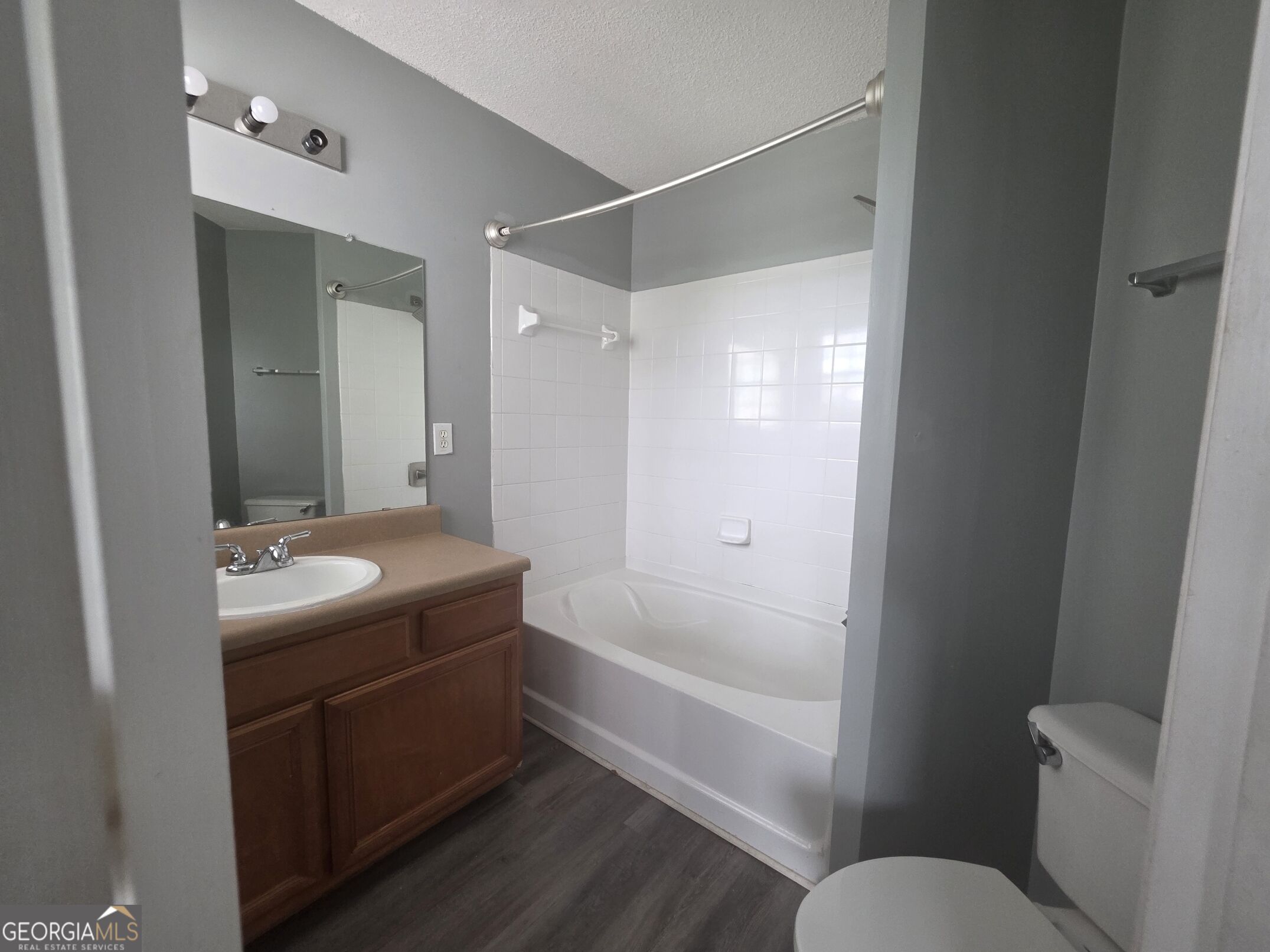 132 Hawkeye Lane Property Photo 17