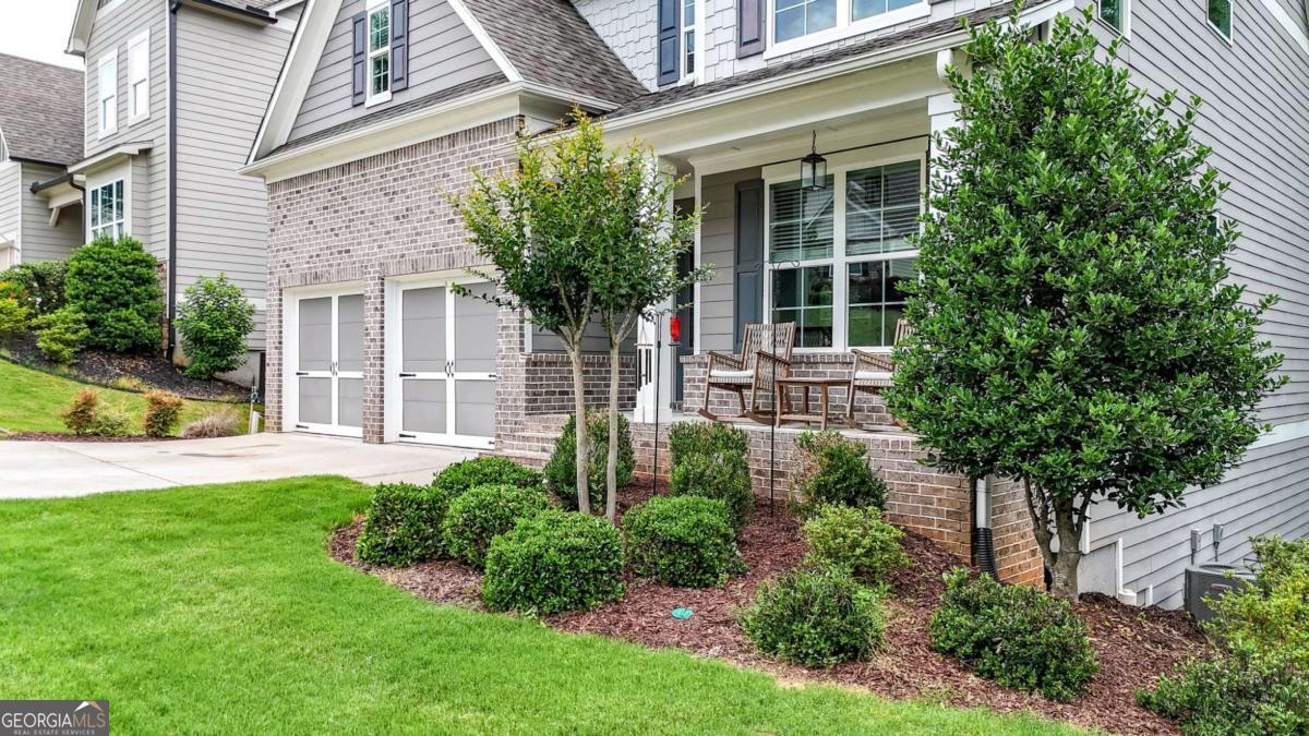 120 Longleaf Drive Property Photo 7