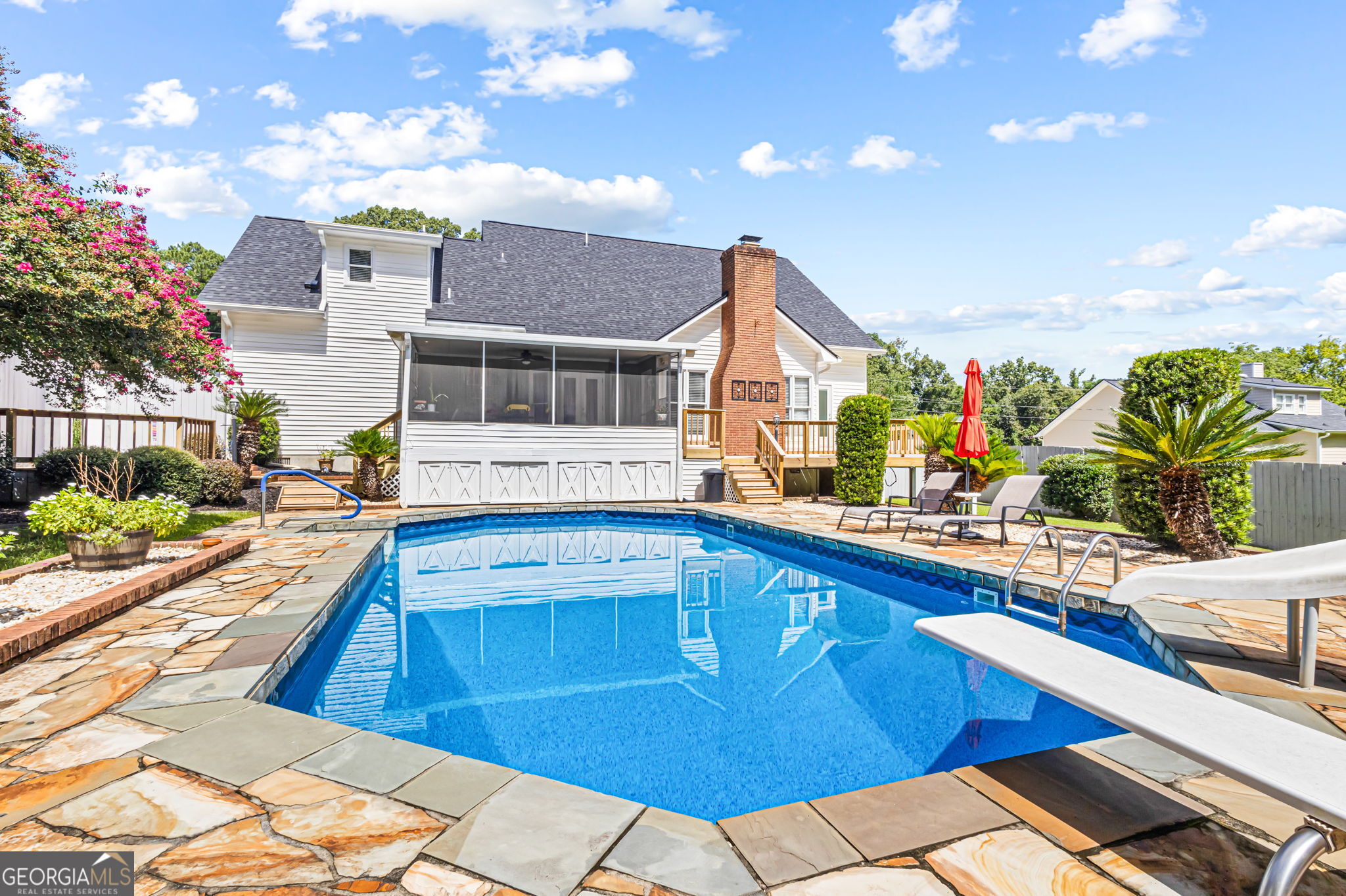 1030 Hickory Ridge Drive Property Photo 3