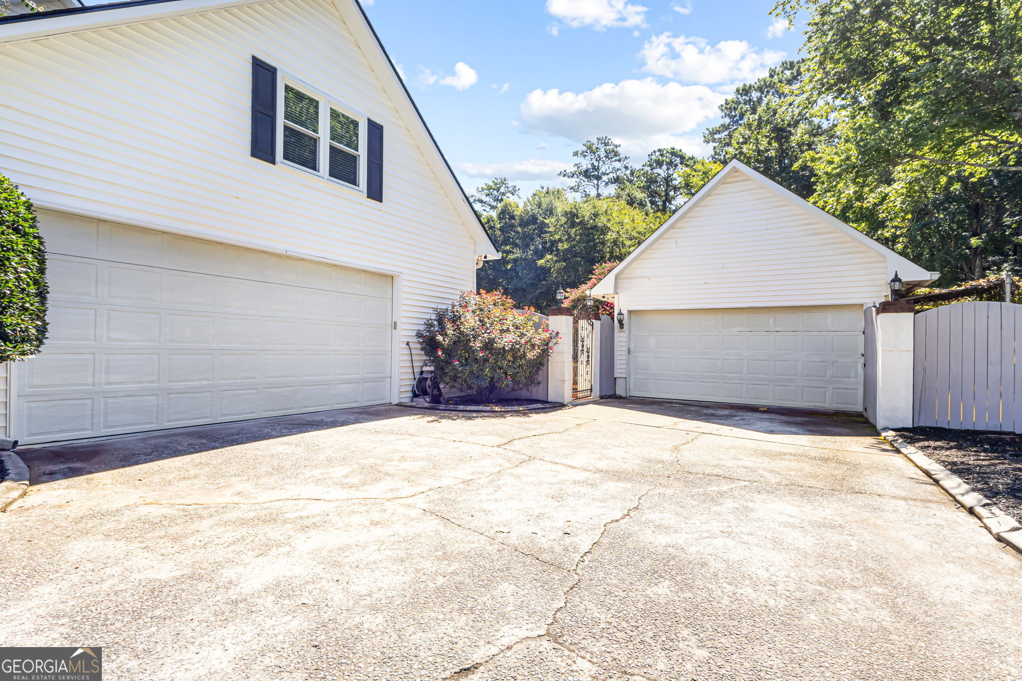 1030 Hickory Ridge Drive Property Photo 5