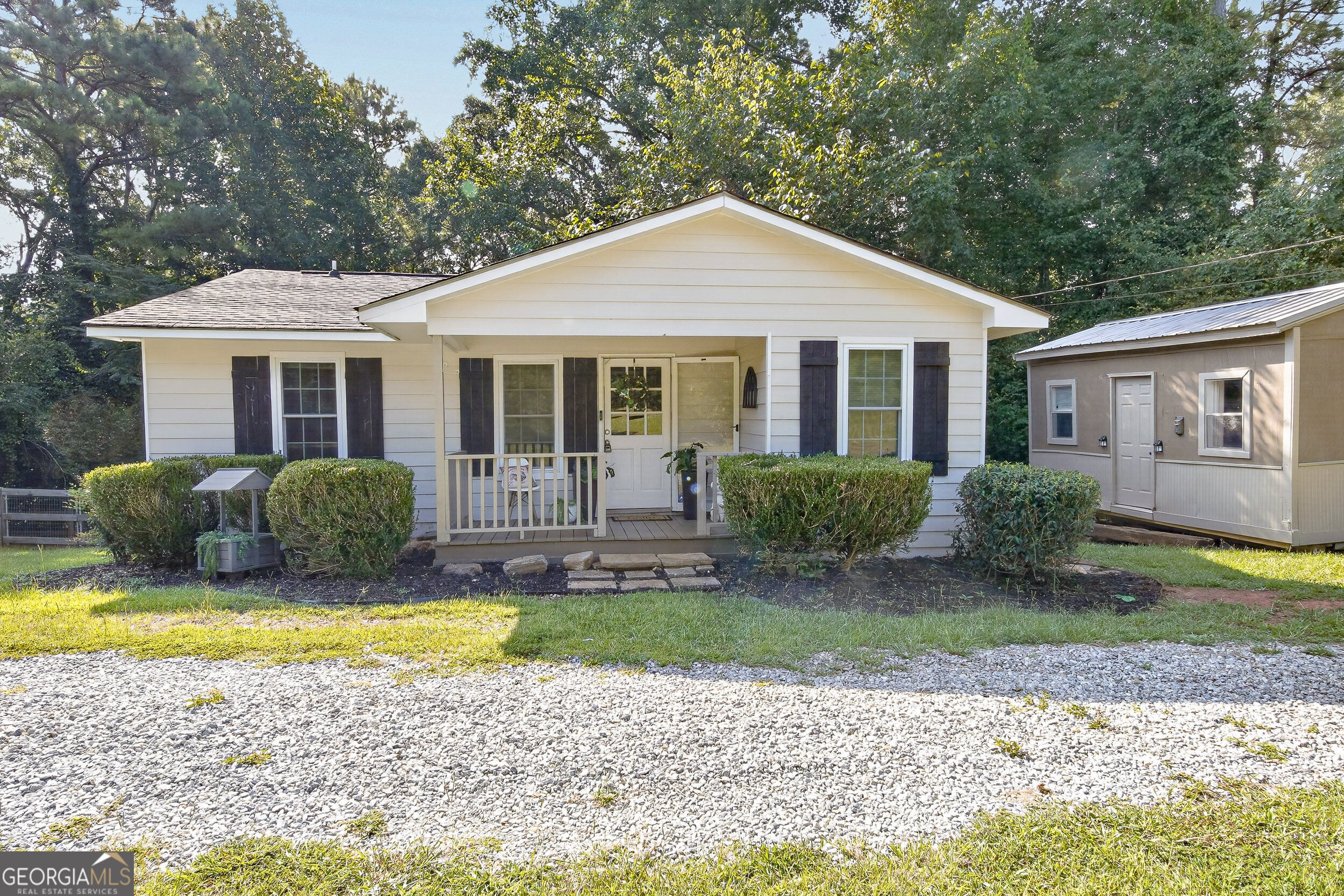 3914 Pine Lake Road Property Photo 3