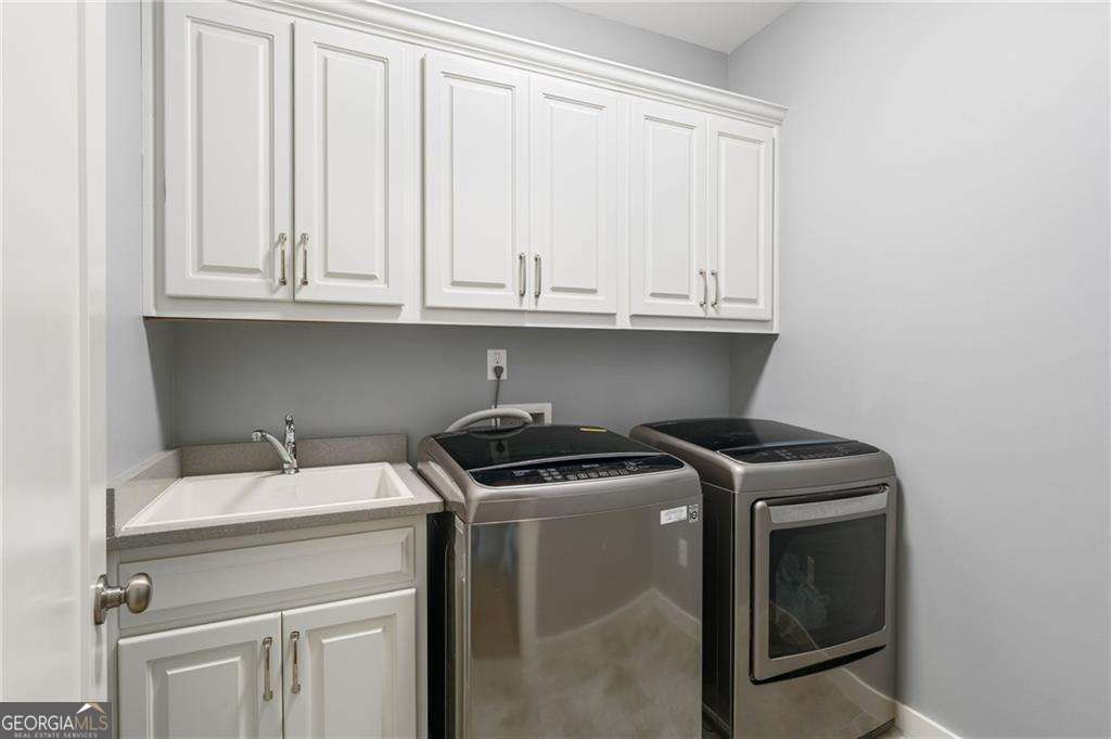 1884 Pointe Place Avenue Property Photo 17