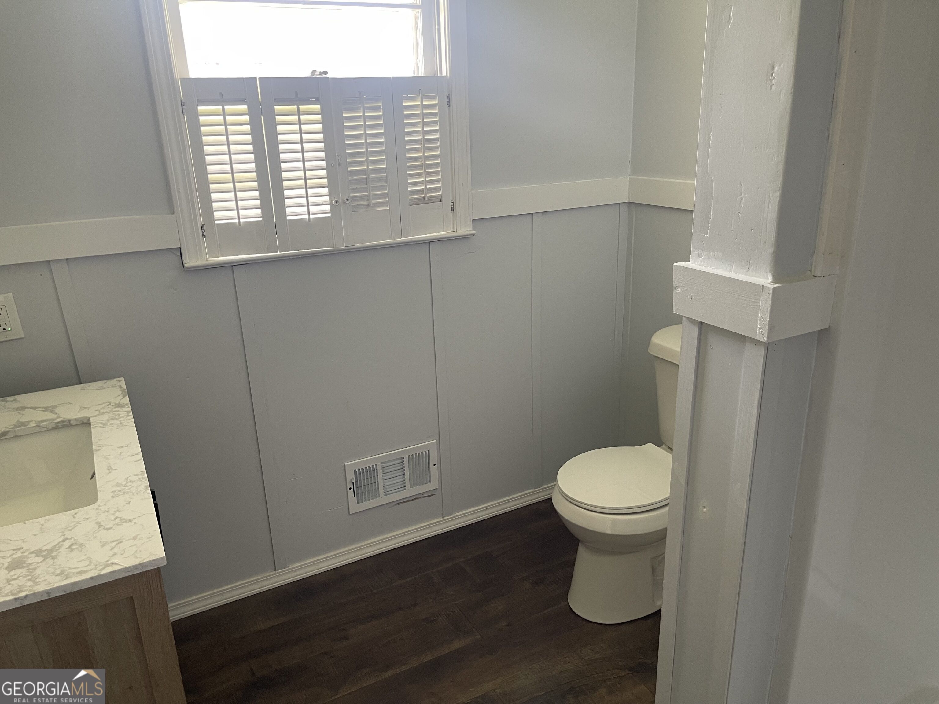 103 Crestview Property Photo 26