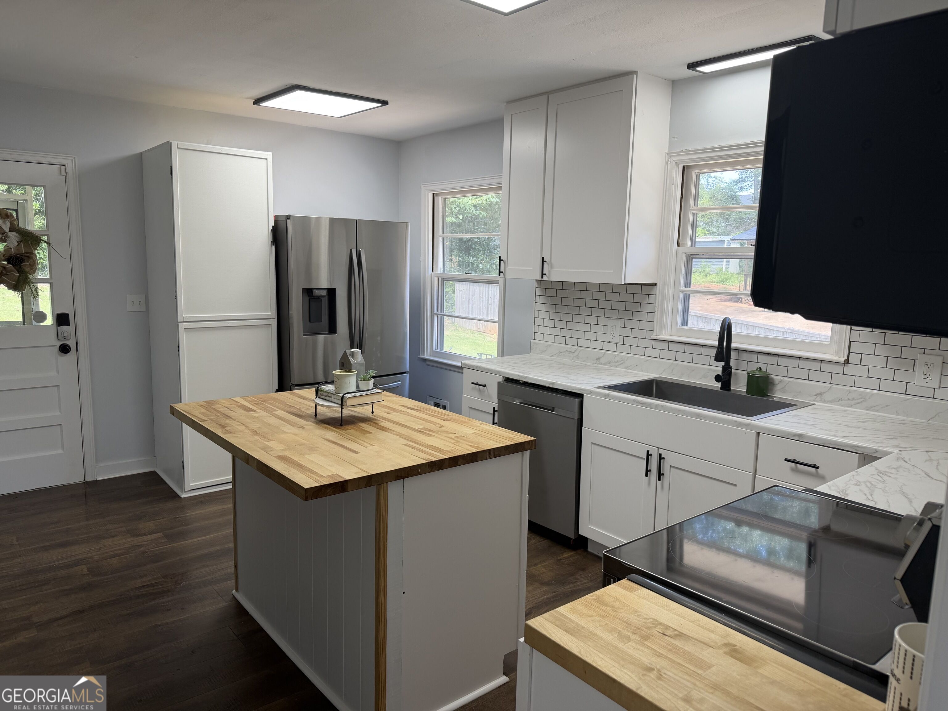 103 Crestview Property Photo 30
