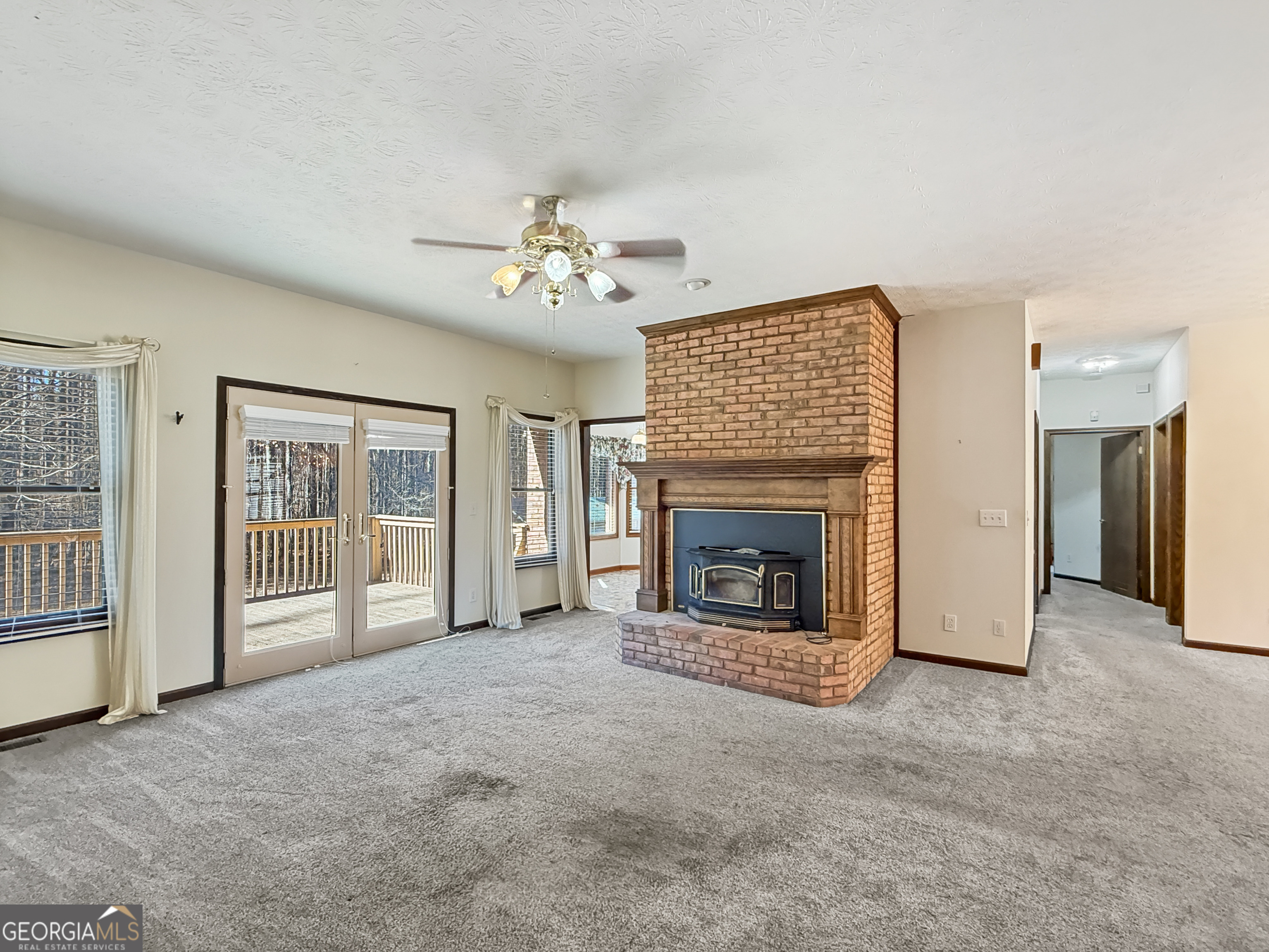 1100 Highway 54 Property Photo 7