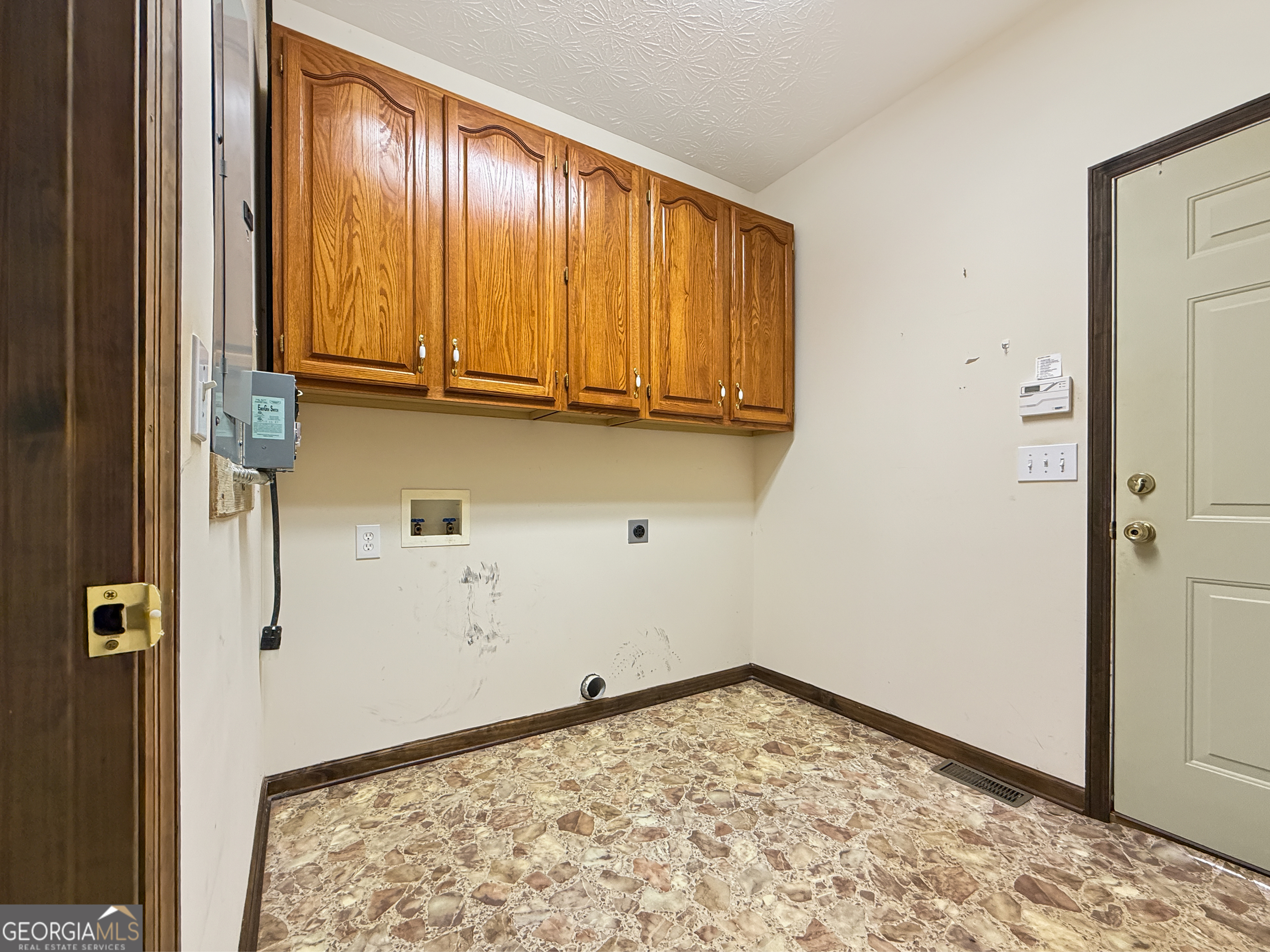 1100 Highway 54 Property Photo 19