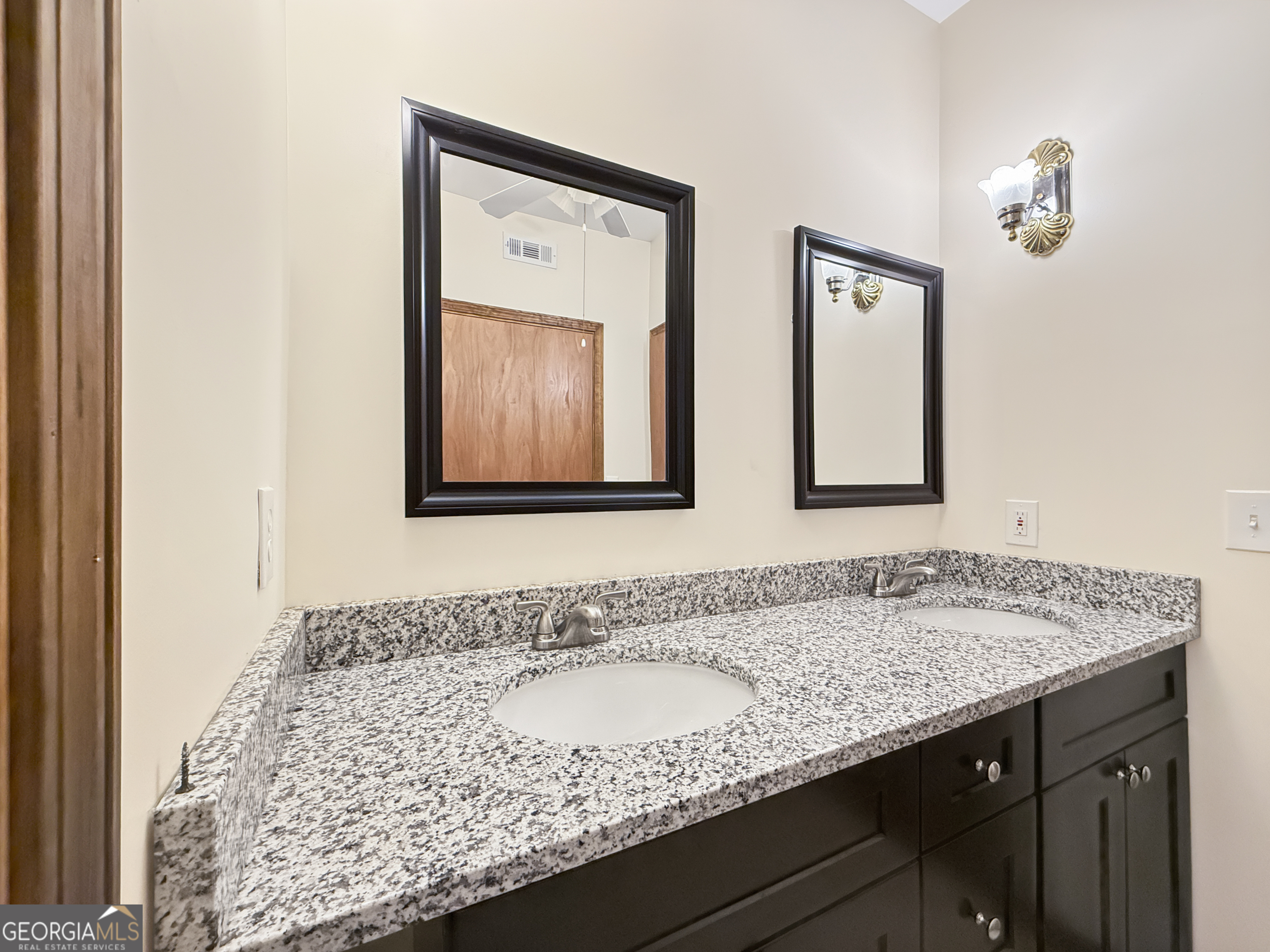 1100 Highway 54 Property Photo 26
