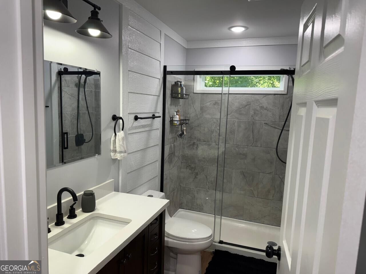 115 Ray Drive Property Photo 14