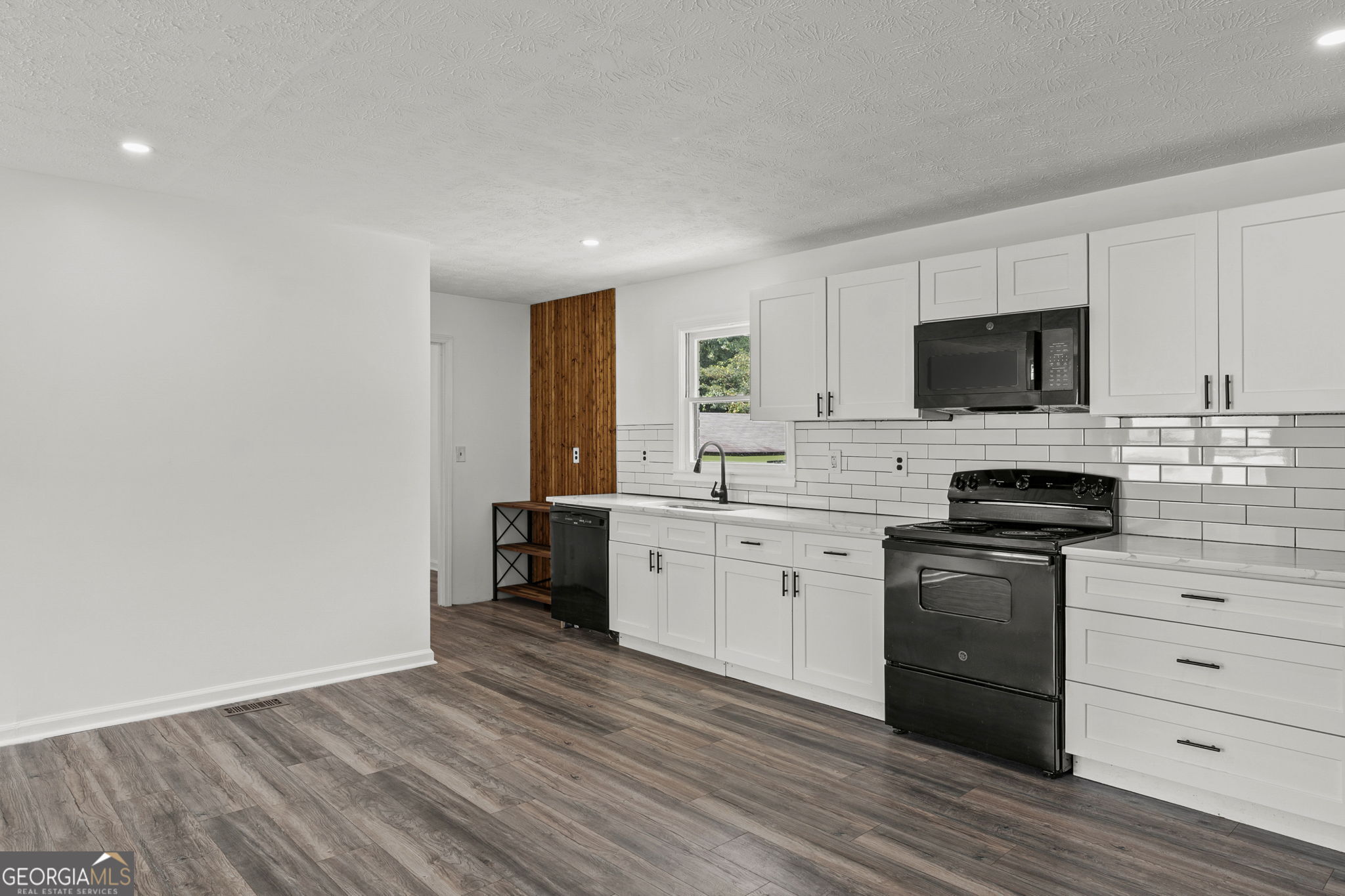 104 Belleau Woods Drive Property Photo 11