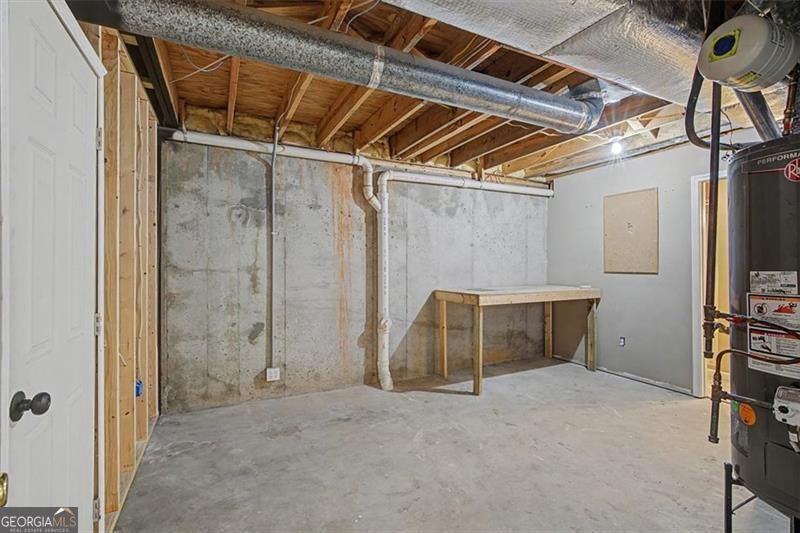 503 Deer Cliff Court Property Photo 28