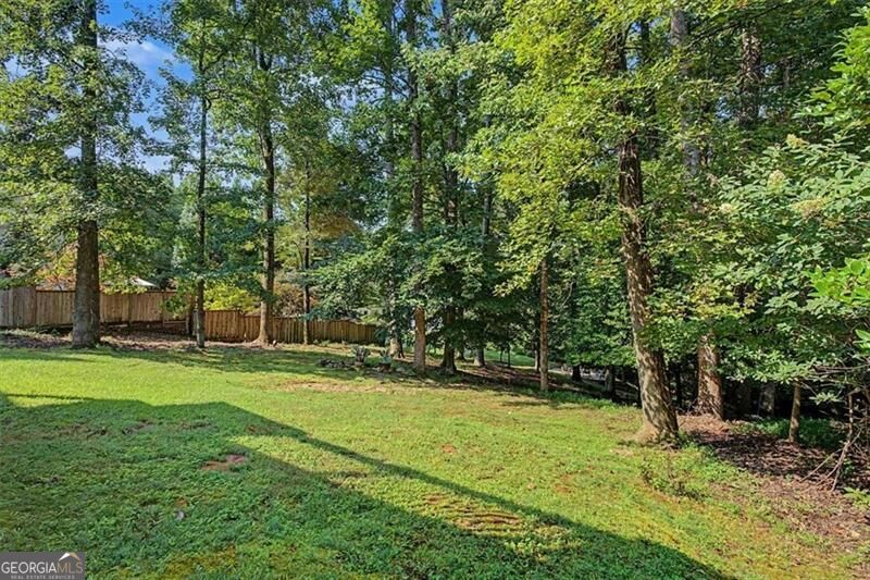 503 Deer Cliff Court Property Photo 32