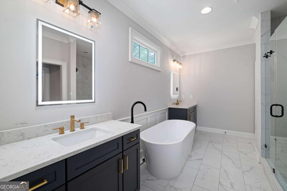 4511 Caroline Walk Property Photo 9