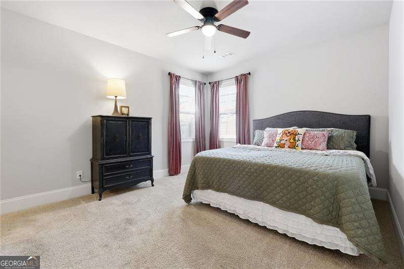 121 Treeline Trail Property Photo 12