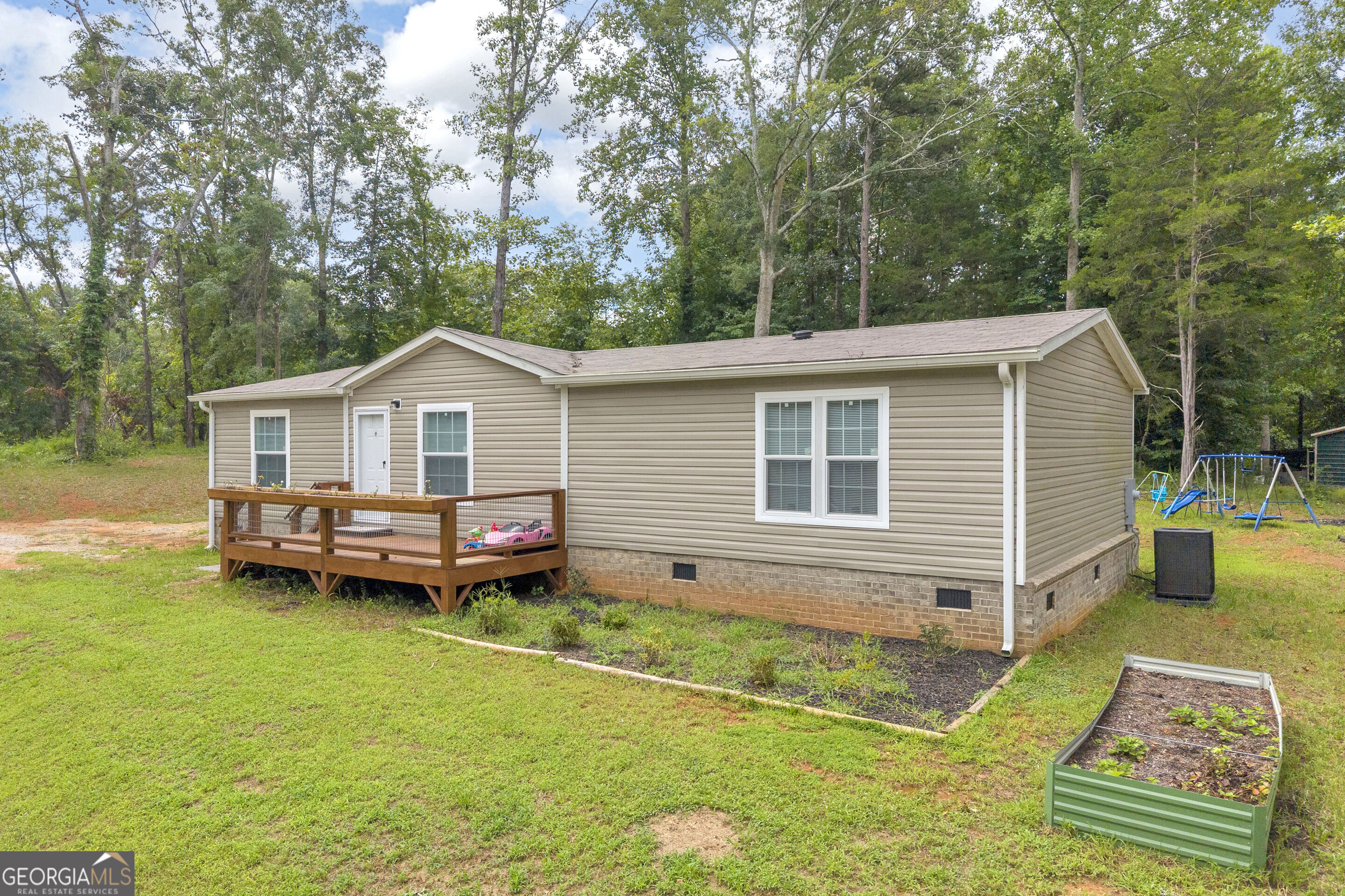 818 N Holcomb Drive Property Photo 34