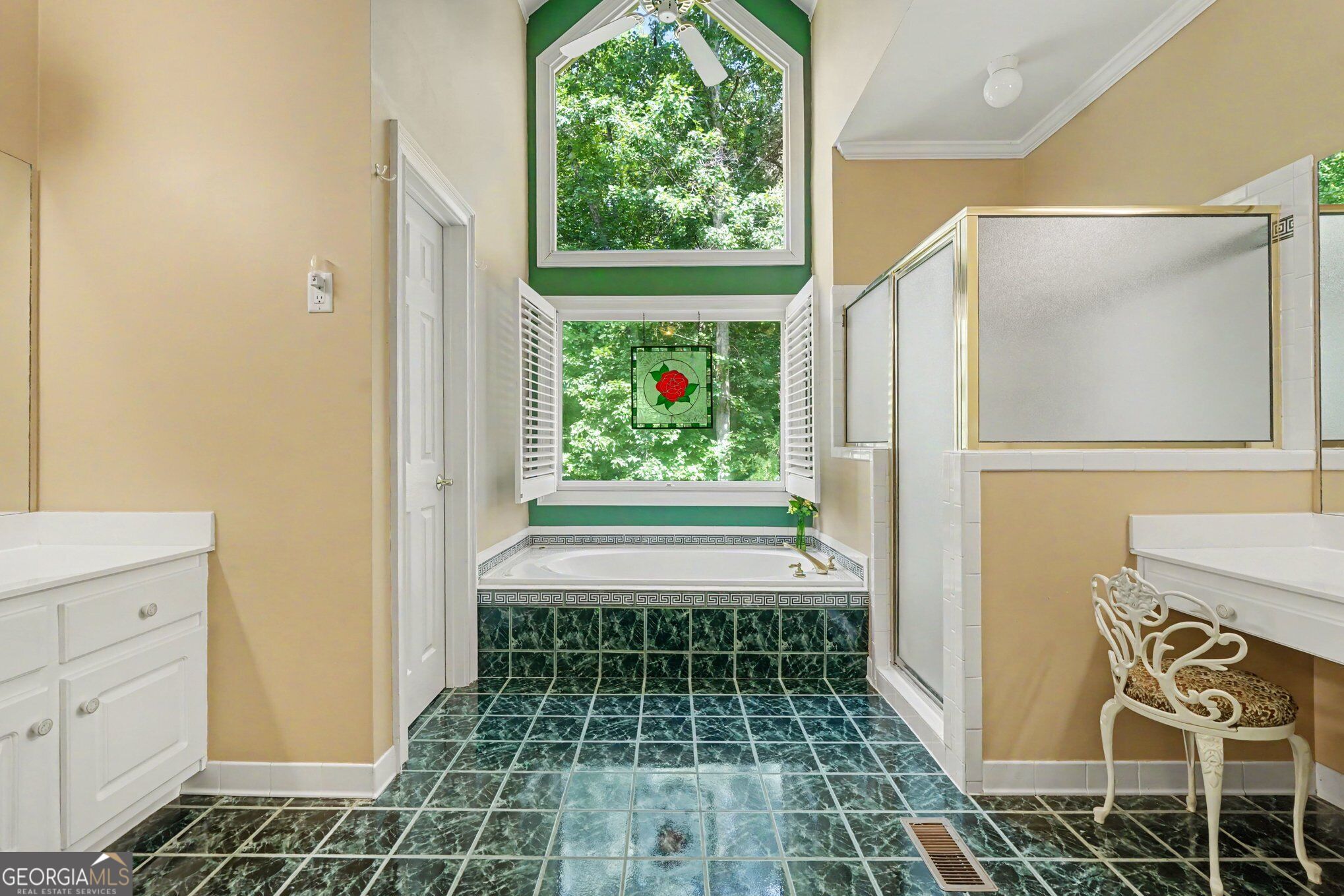 250 River Cove Ridge Property Photo 16