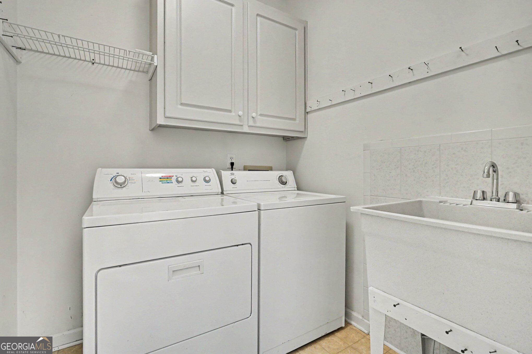 250 River Cove Ridge Property Photo 25