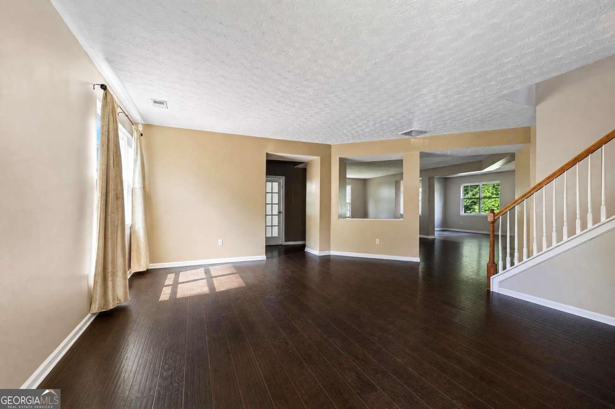 2931 Edgewater Street Sw Property Photo 6