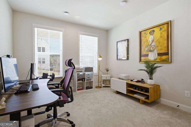 2435 Hidden Creek Road Property Photo 7
