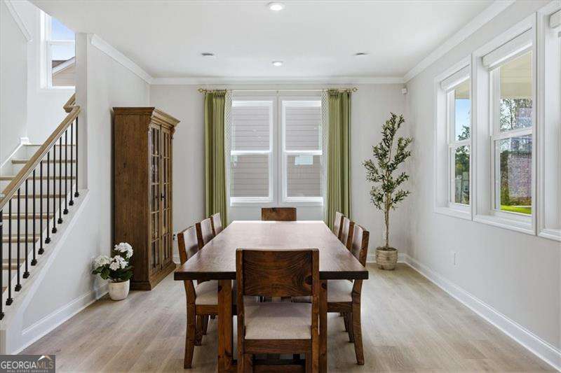 2435 Hidden Creek Road Property Photo 11