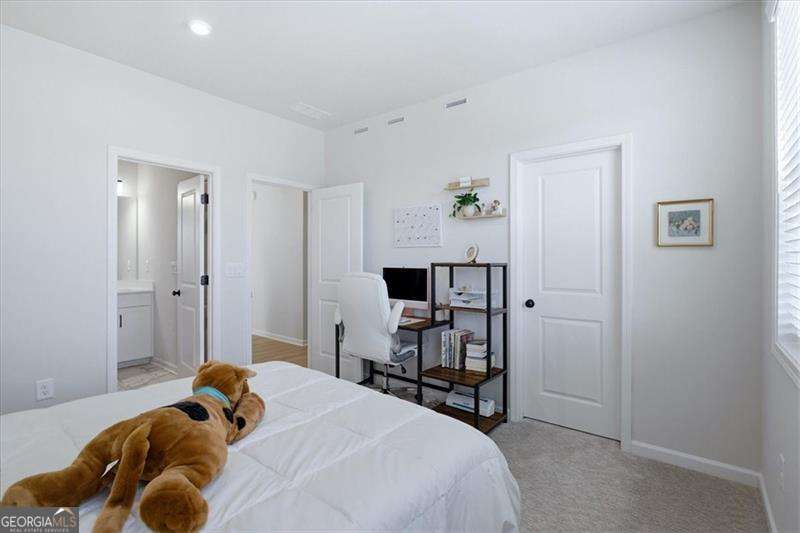 2435 Hidden Creek Road Property Photo 35