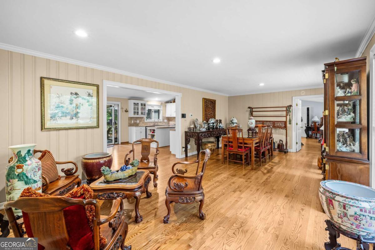 6488 Cherry Tree Lane Property Photo 18