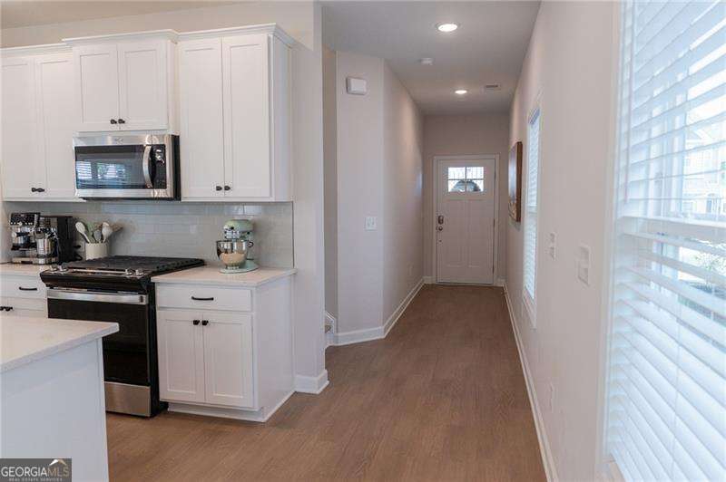 112 Winsome Way Property Photo 12