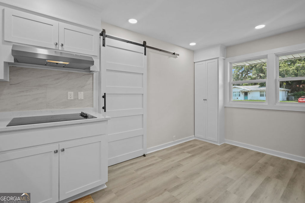 1204 4th Avenue Property Photo 9