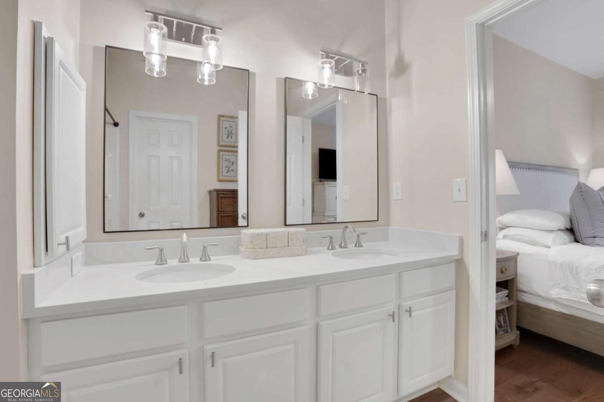 90 Regency Road Property Photo 11