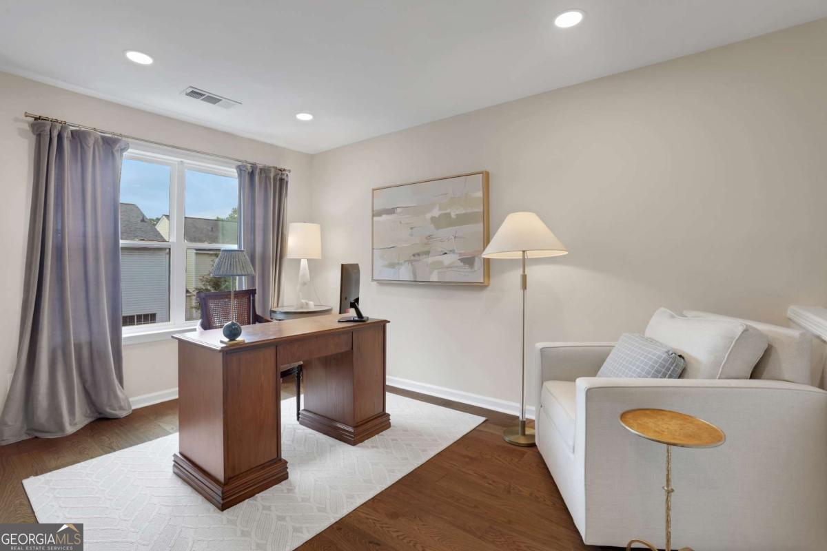 90 Regency Road Property Photo 13