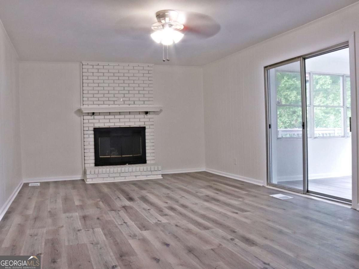 4840 Cowan Road Property Photo 4