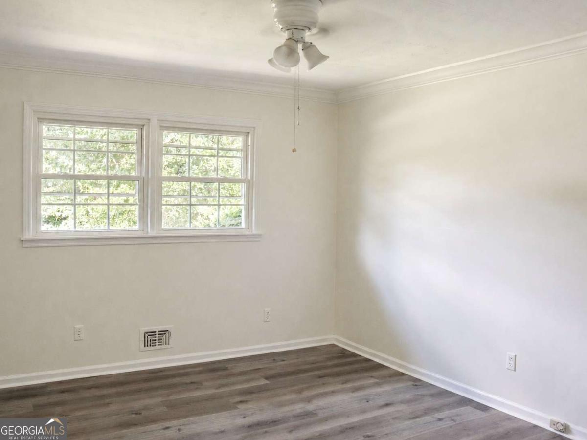 4840 Cowan Road Property Photo 15