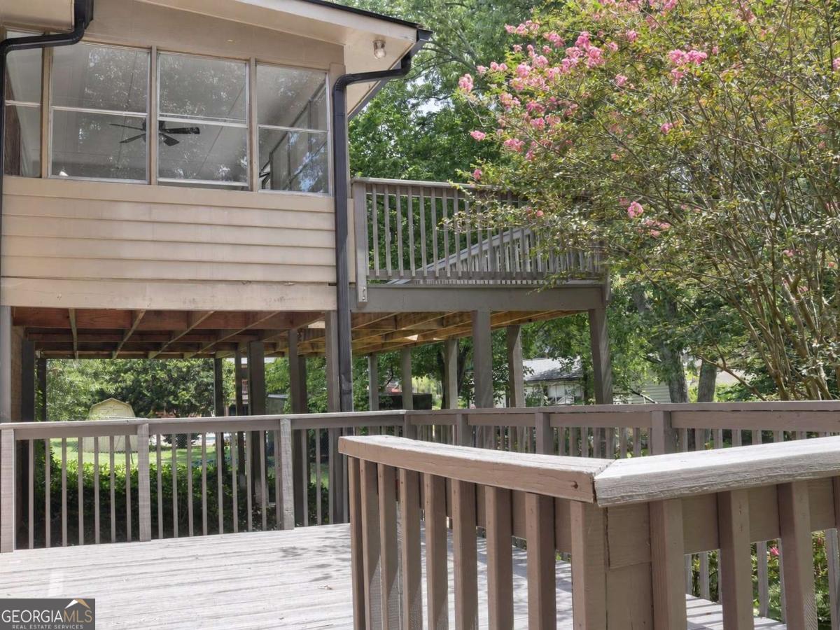 4840 Cowan Road Property Photo 27
