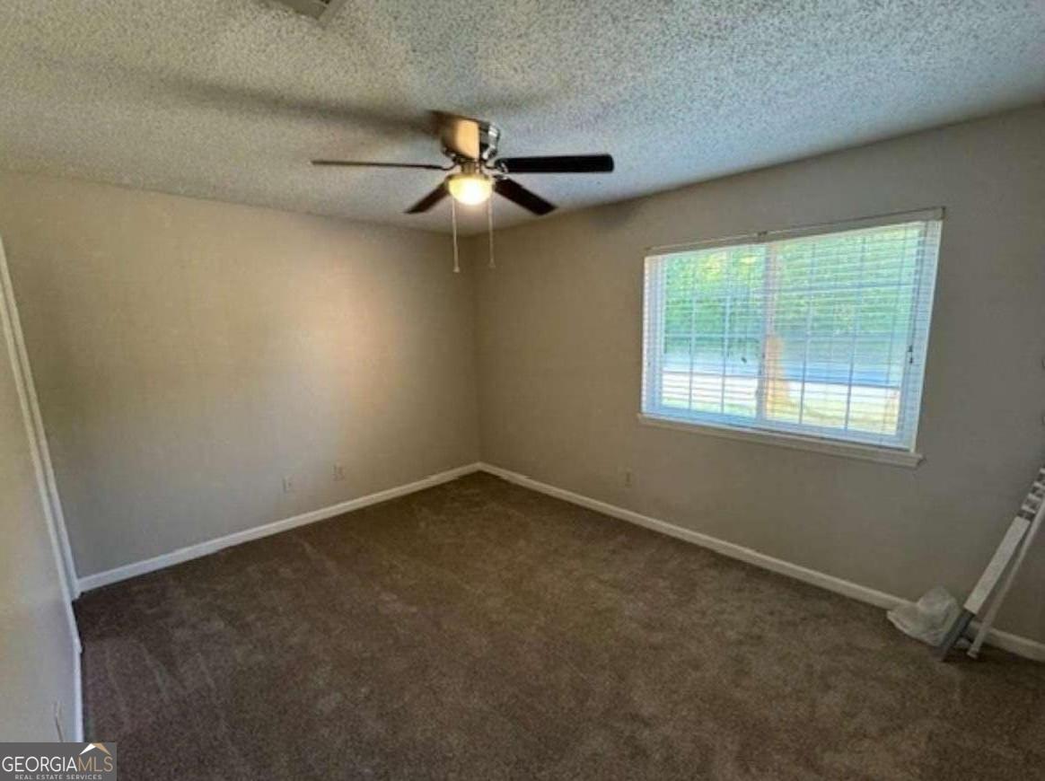 37 Mcintosh Parkway Property Photo 8