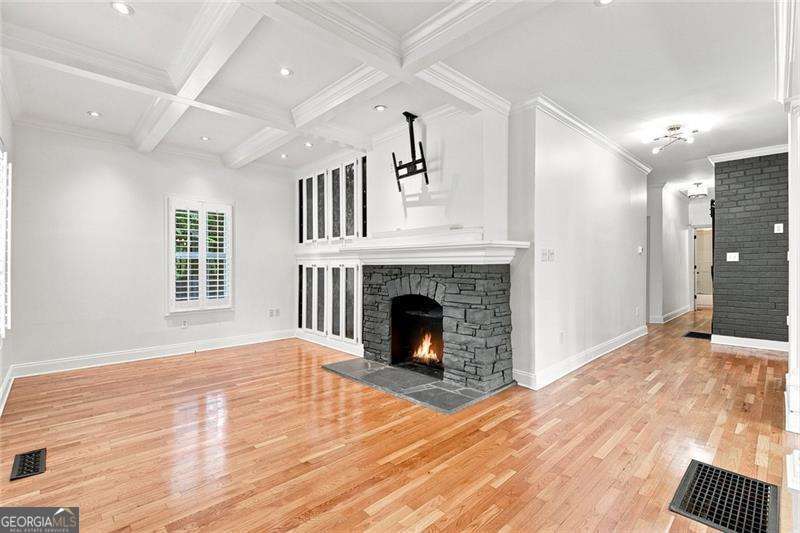 574 Wabash Avenue Ne Property Photo 6