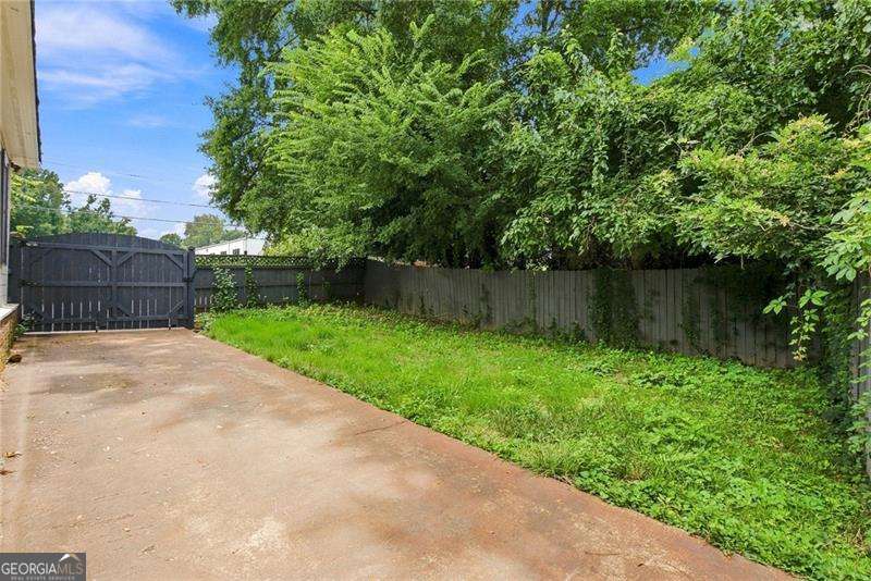 574 Wabash Avenue Ne Property Photo 31