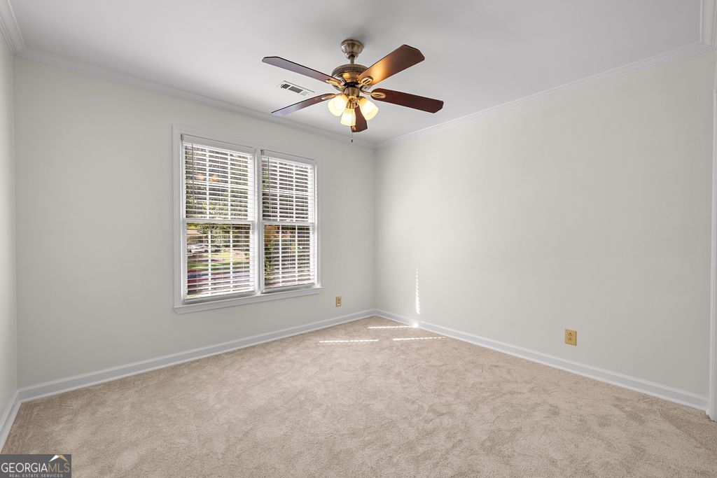 79 Thomas Crossing Drive Property Photo 48