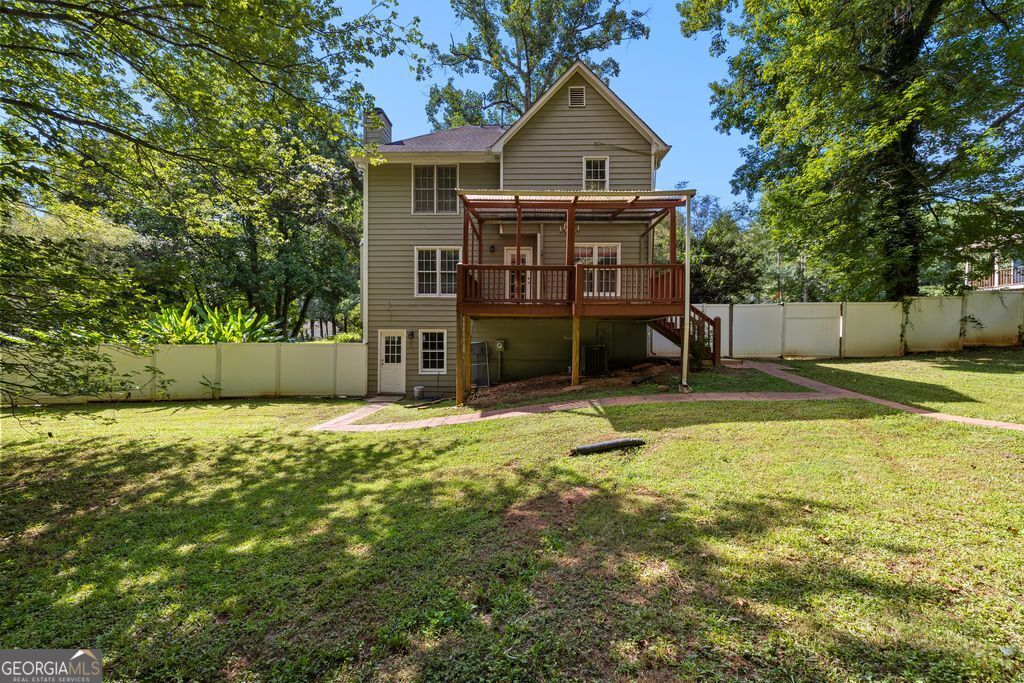 79 Thomas Crossing Drive Property Photo 57