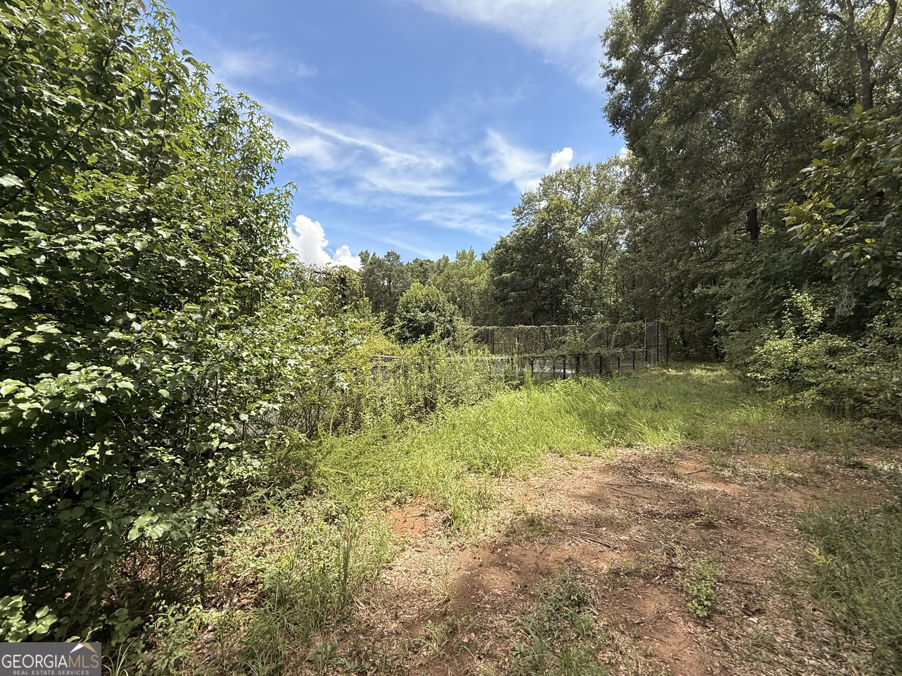 140 Abberley Lane Property Photo 2