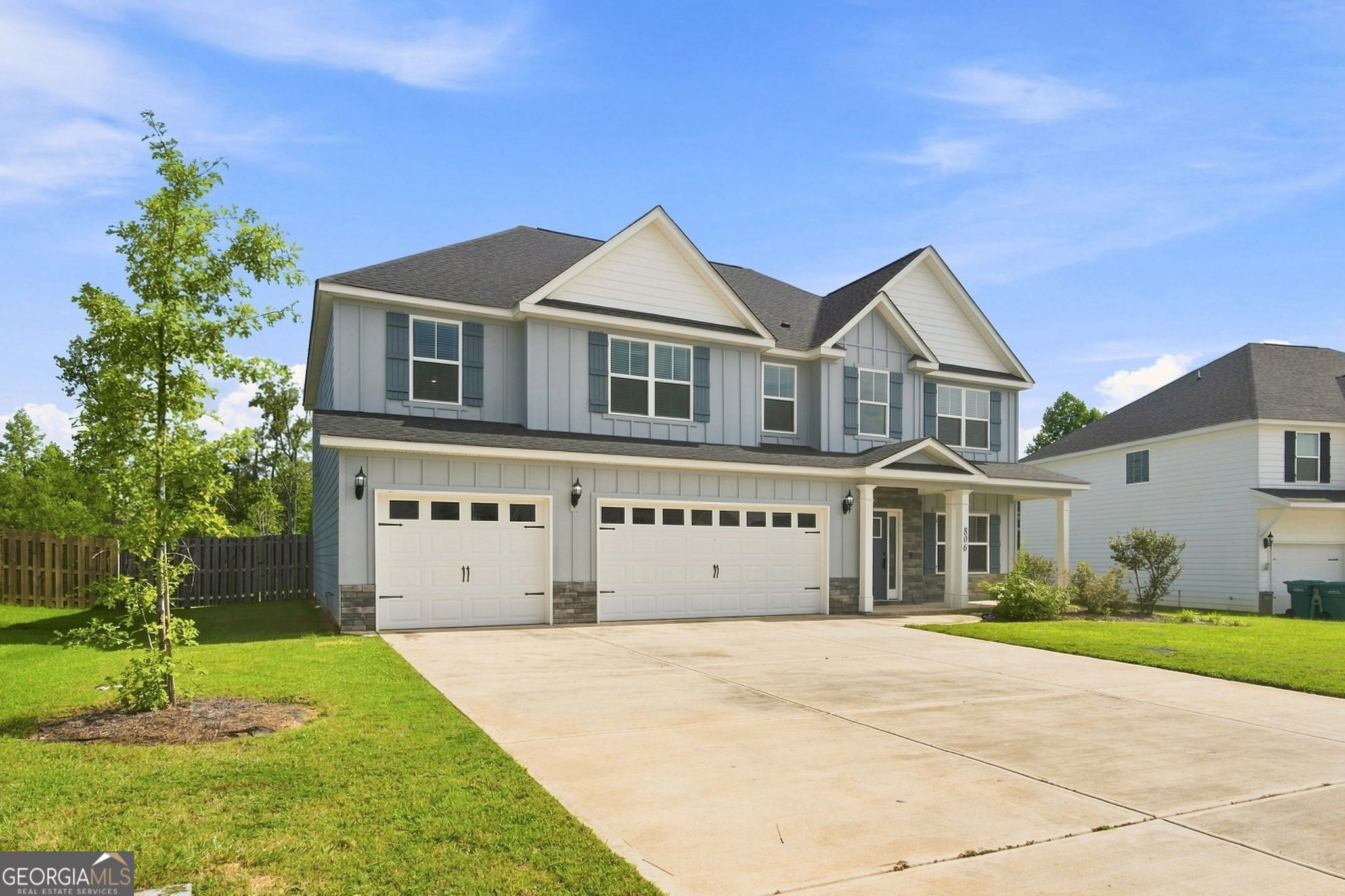 806 Harley Farms Drive Property Photo 3