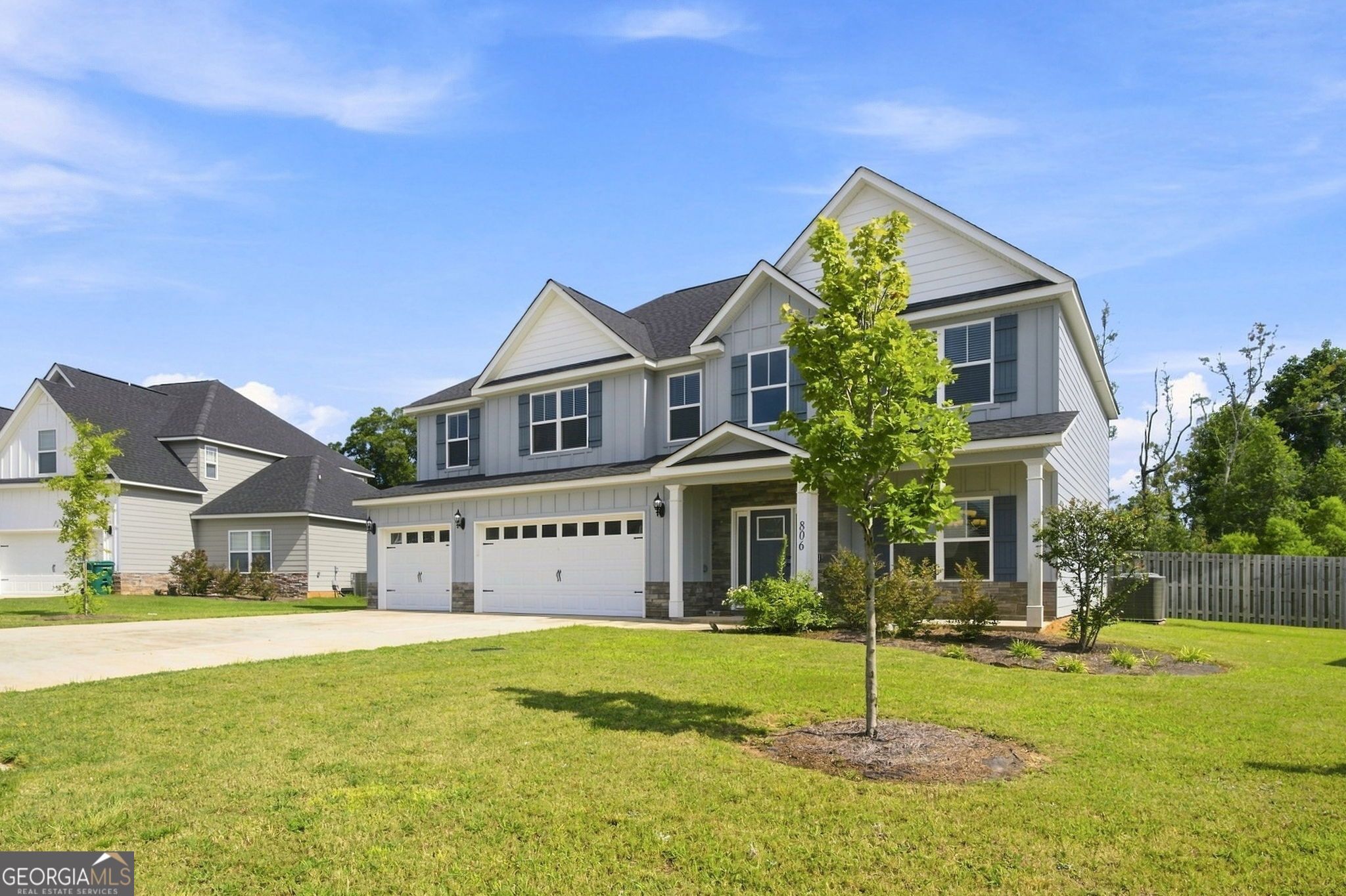806 Harley Farms Drive Property Photo 4