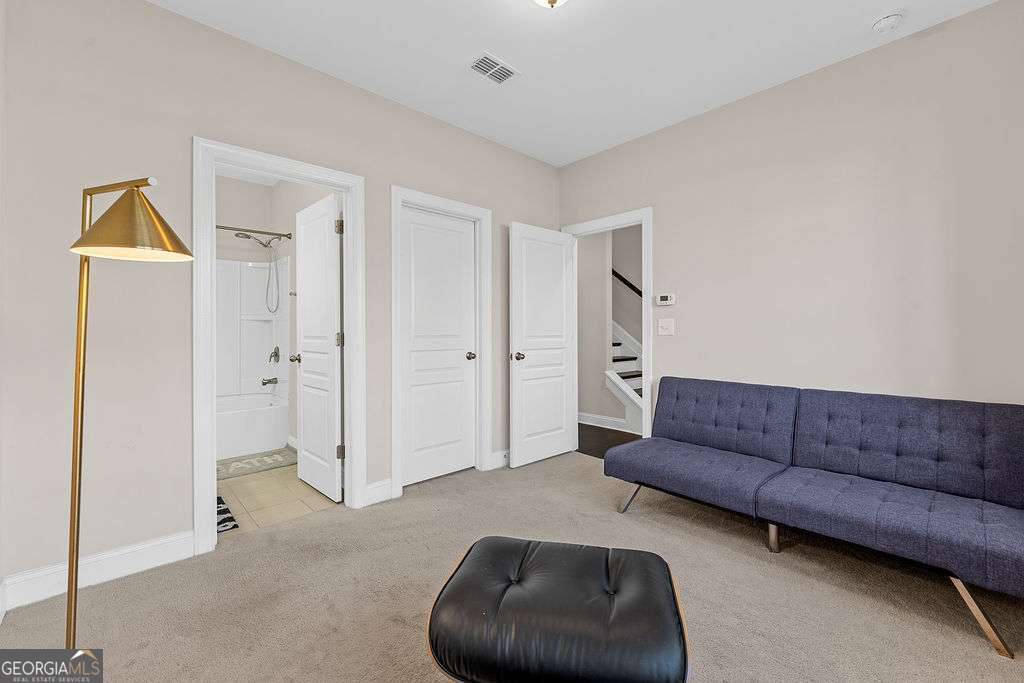 4468 Dunblane Avenue Property Photo 43